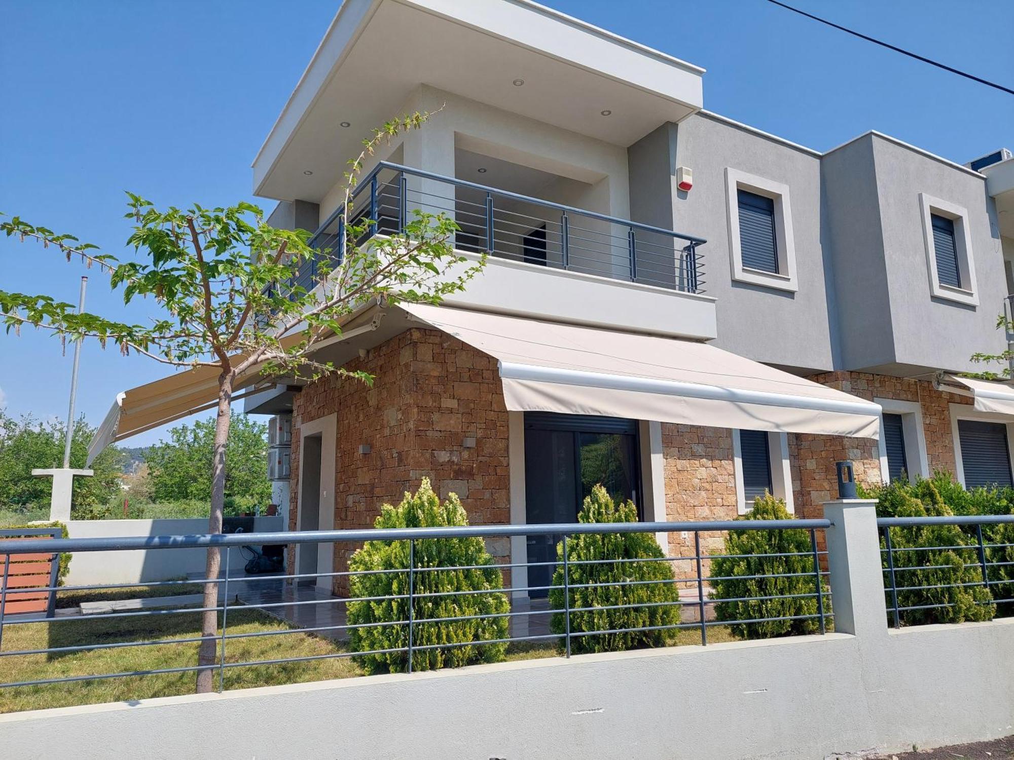 Nikiti Modern Villa Exterior photo